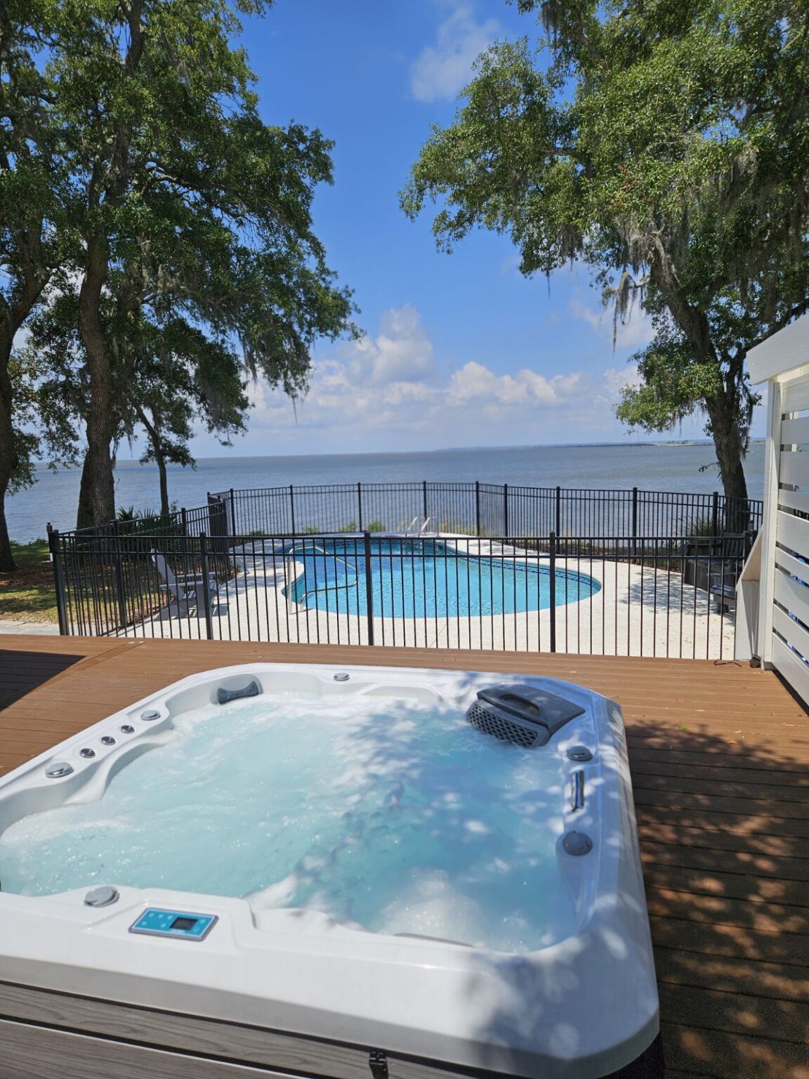 HALCYON Apalachicola, St. Island, Eastpoint Florida